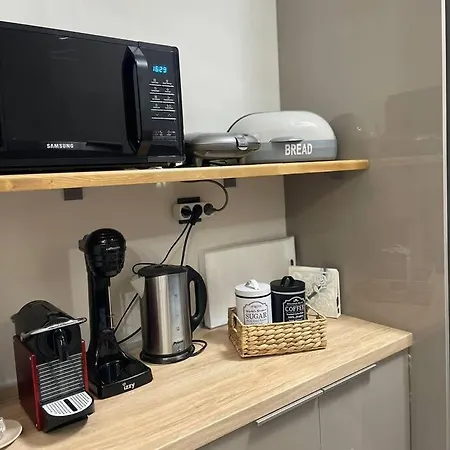 Serenity アパート Pírgos